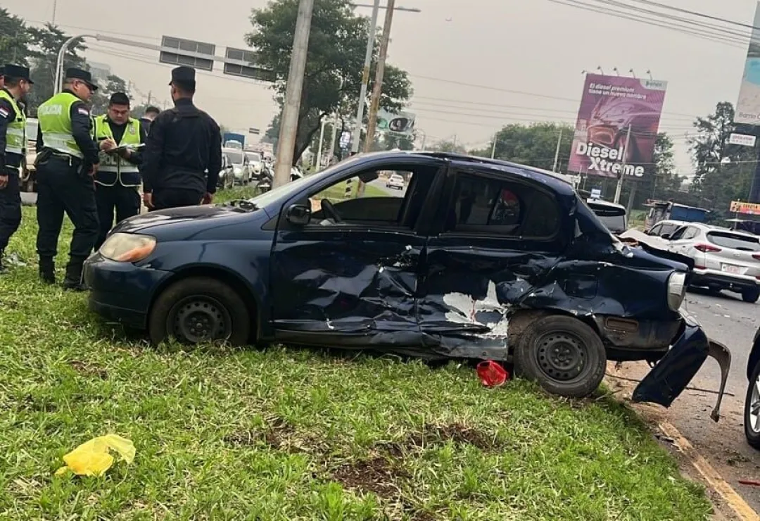 Muere un automovilista tras accidente en zona Conmebol