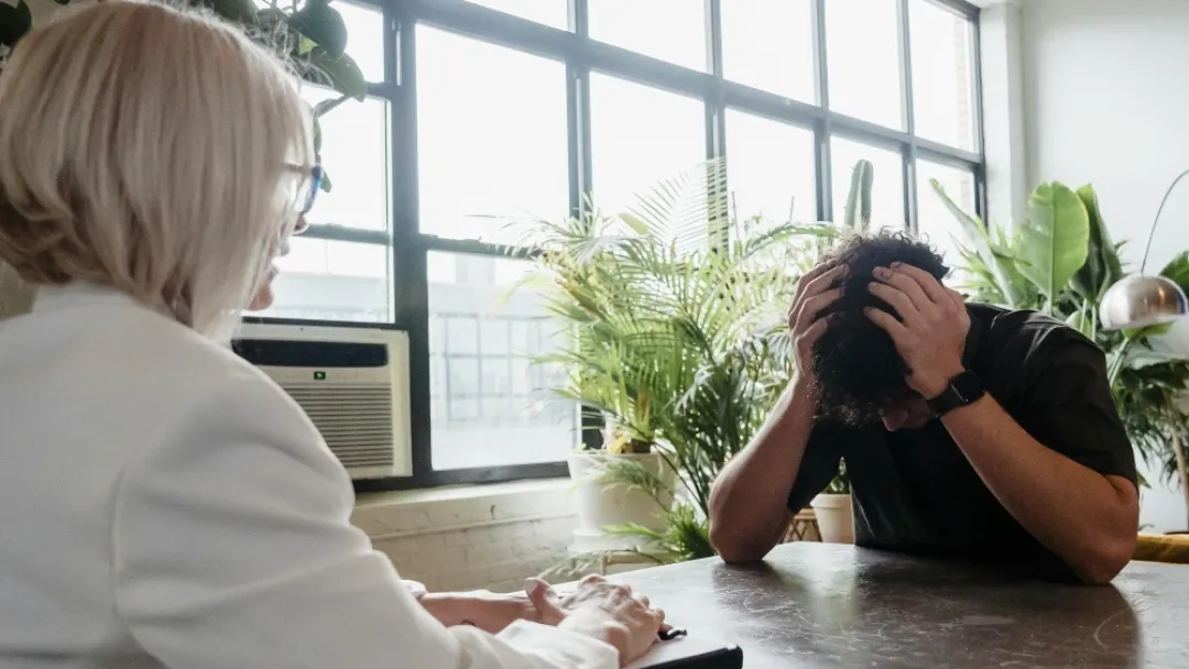 Día de la Salud Mental: Instan a buscar el bienestar emocional en el trabajo