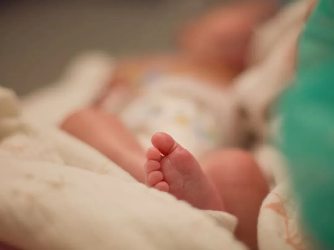 Bebé de un año fallece en comunidad indígena debido a infección intestinal