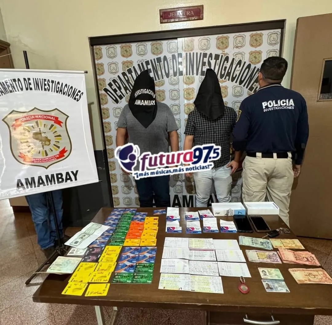 Bolivianos son detenidos con más de 80 tarjetas de débito en Pedro Juan Caballero