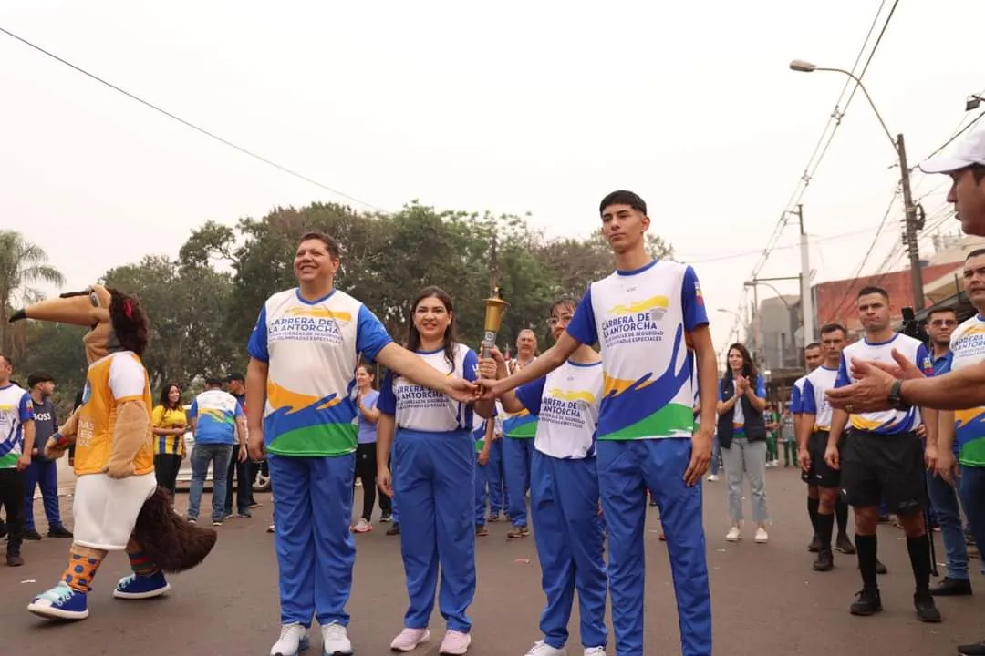 Carrera de la Antorcha: La Llama de la inclusión Brilla en Pedro Juan Caballero!