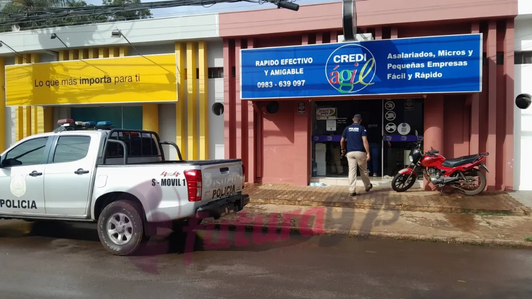 Asalto a mano armada en Credi Ágil: Ladrones huyen con millonaria suma