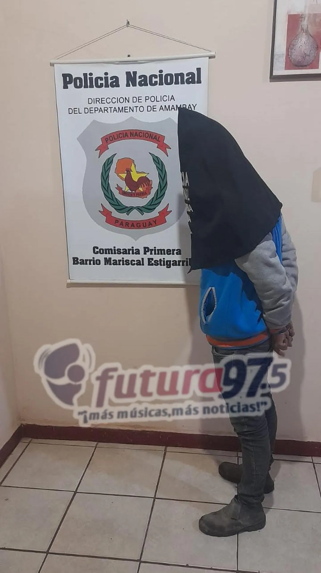 Detienen a hombre con orden de captura pendiente en control policial