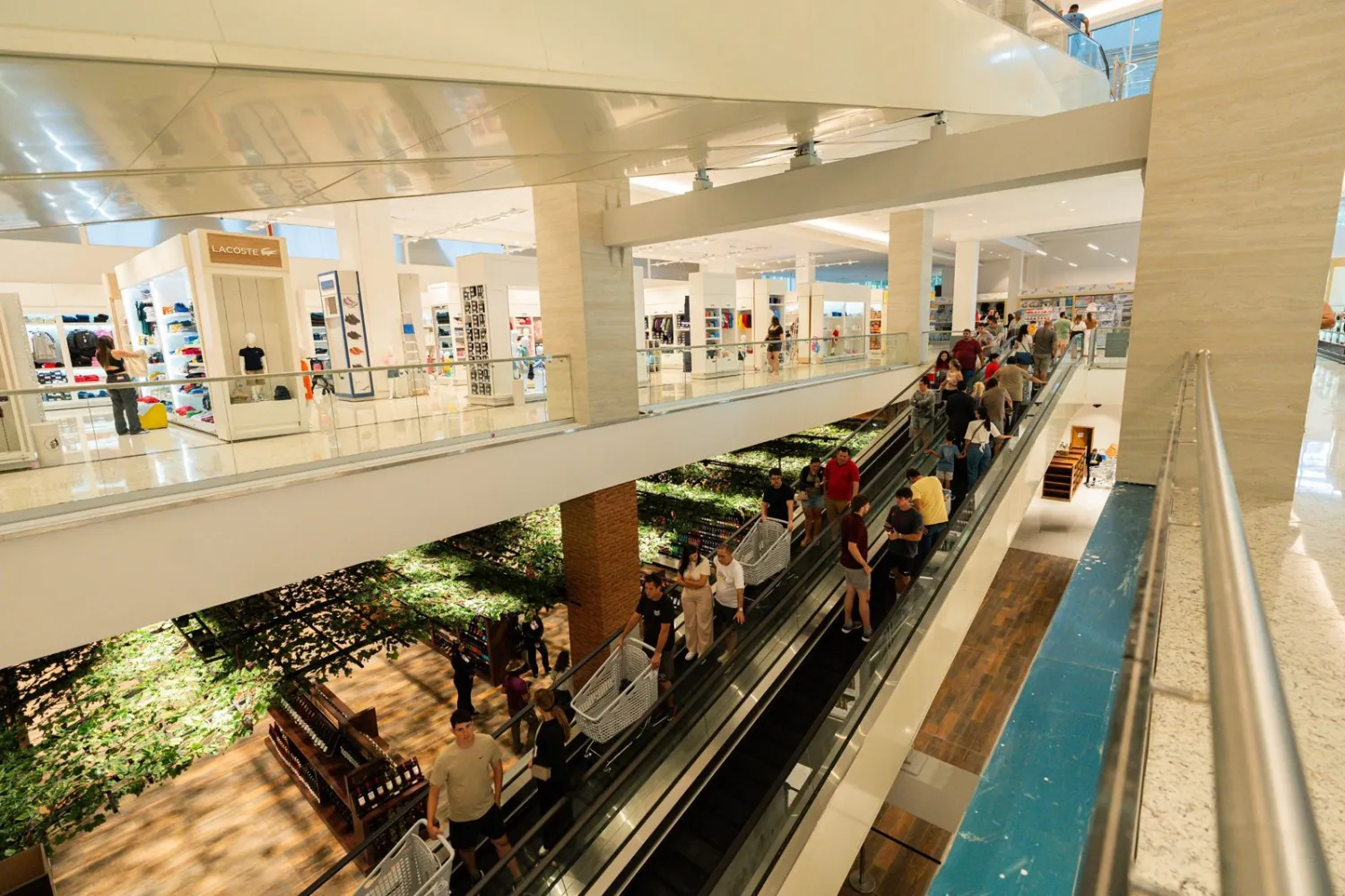 Shopping China consolida su liderazgo con la apertura del salón de ventas más grande del país