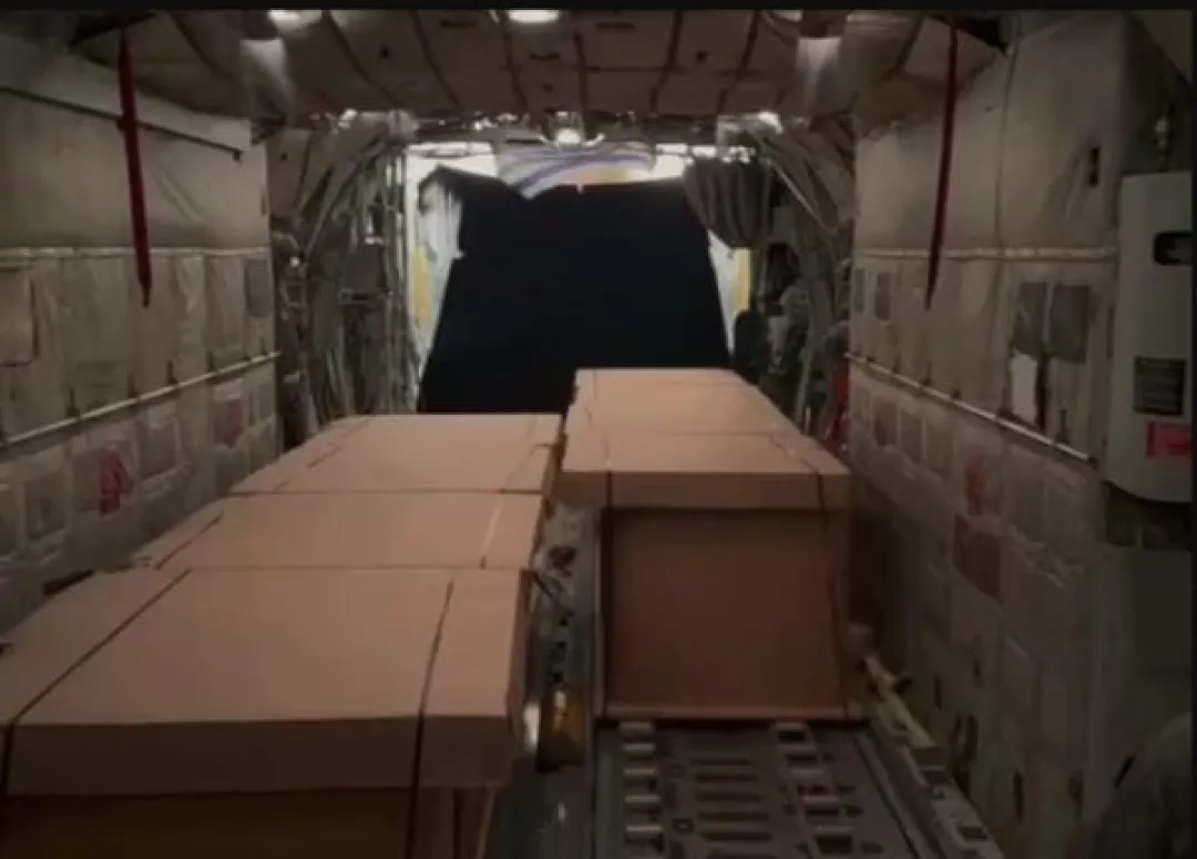 El avión Hércules realiza su primer operativo contra incendios en el Chaco