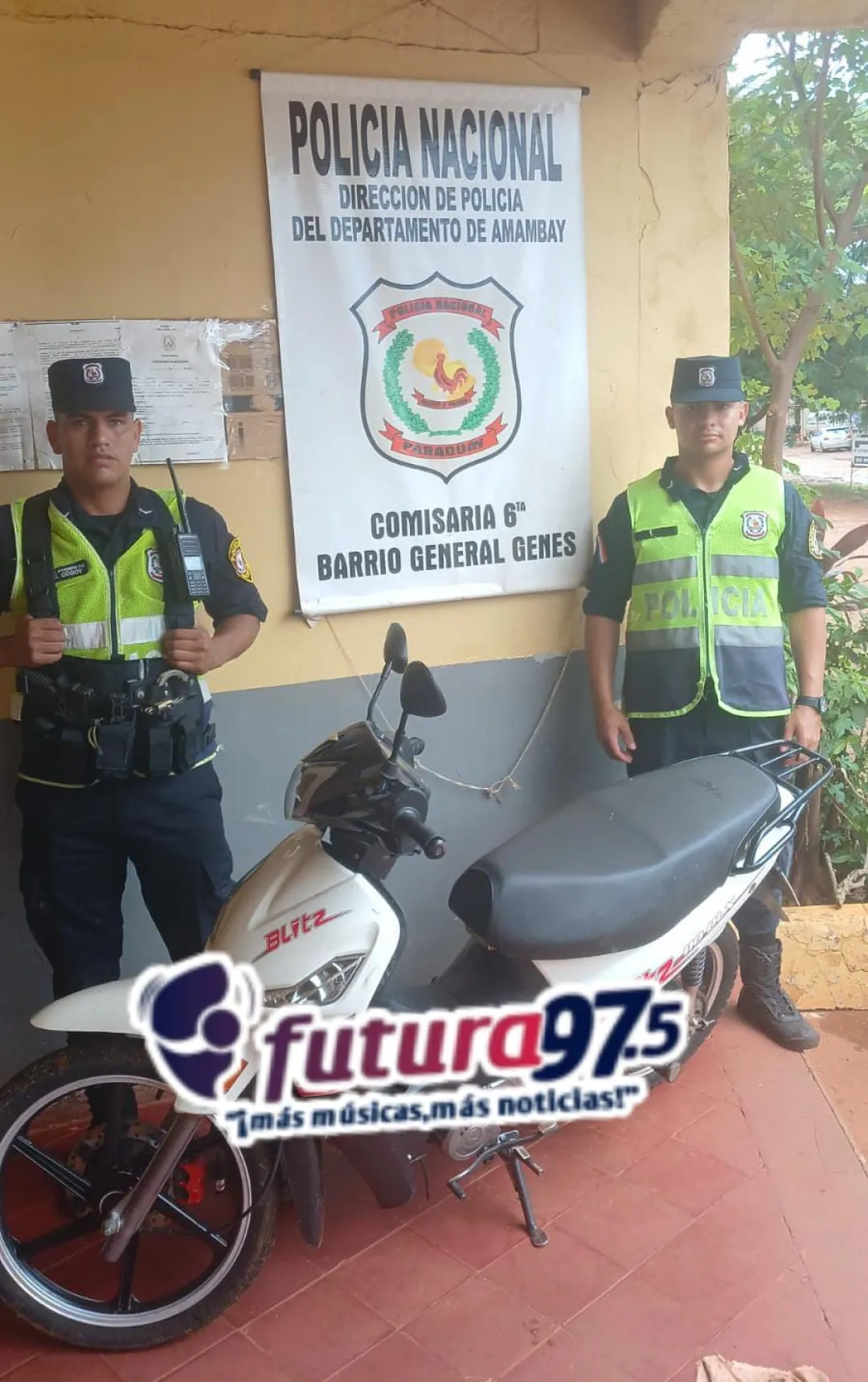 Recuperan motocicleta hurtada en una zona boscosa del Barrio General Genes