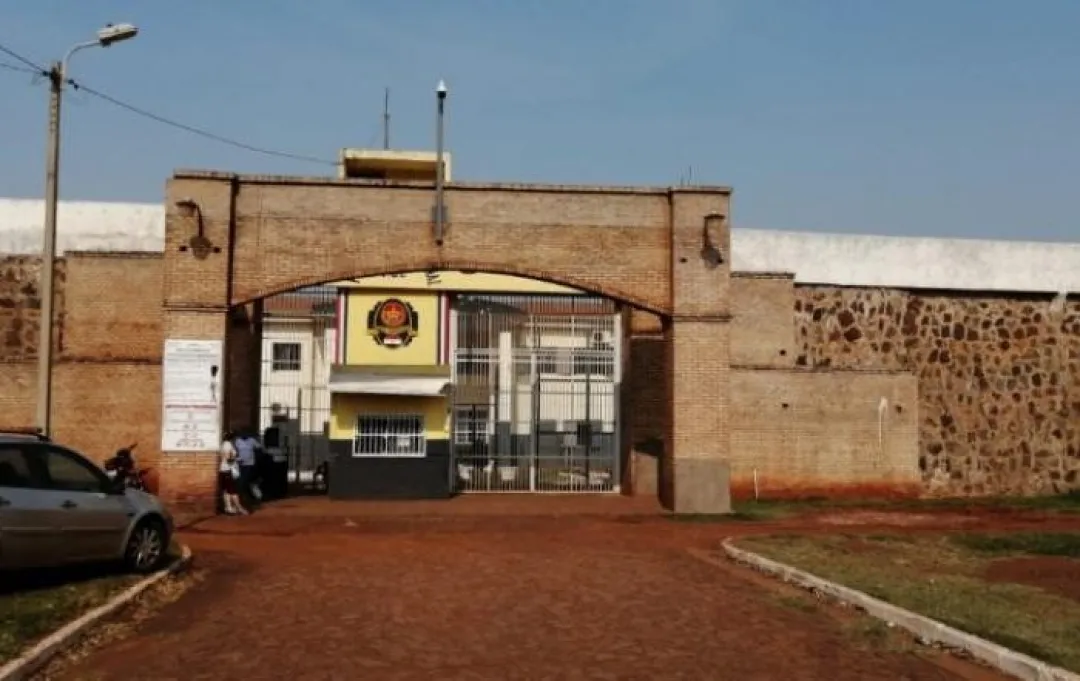Temporal destroza techo de pabellón en la Penitenciaría Regional de Pedro Juan Caballero