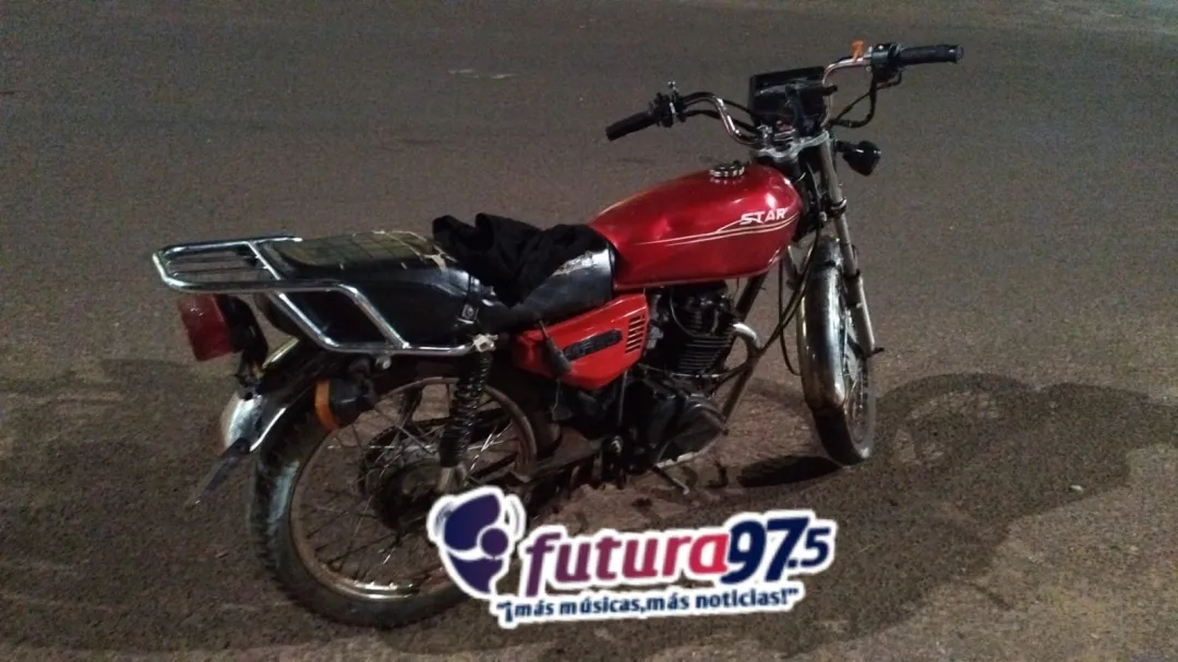 Motocicleta abandonada tras persecución policial en la Línea Internacional