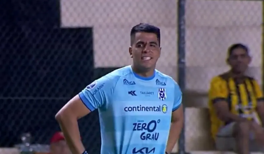 El descomunal error de Carlos Servín que sentenció al 2 de Mayo