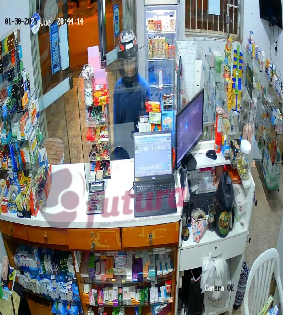 Asalto a farmacia en el barrio Gral Genes