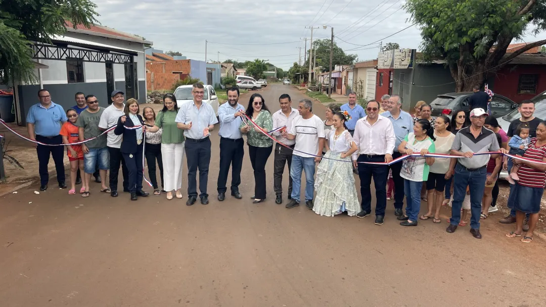 Municipalidad de Pedro Juan Caballero inauguró 92.420 metros cuadrados en obras viales