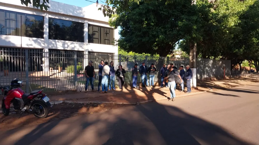 Funcionarios de la Ande exigen cambio de jefe regional por falta de gestión