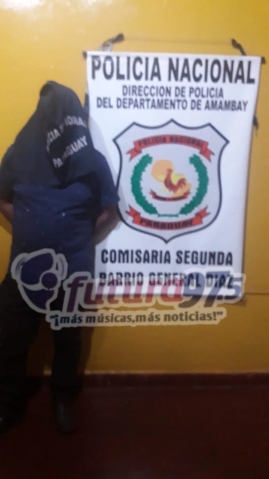 Aprehenden a comerciante tras acoso a adolescente en local gastronómico