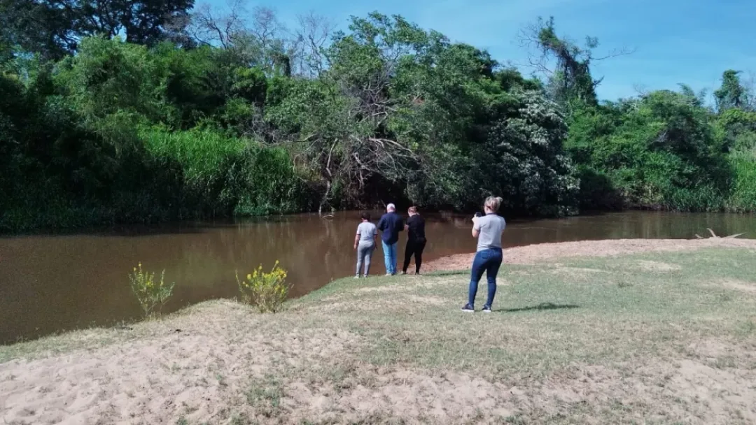 Hombre de 35 años muere ahogado en aguas del río Tebicuarymí