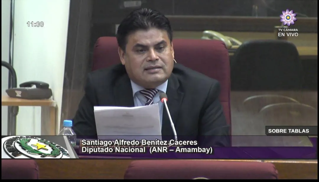 Diputado Santiago Benítez critica fuertemente al Director de la Policía de Amambay