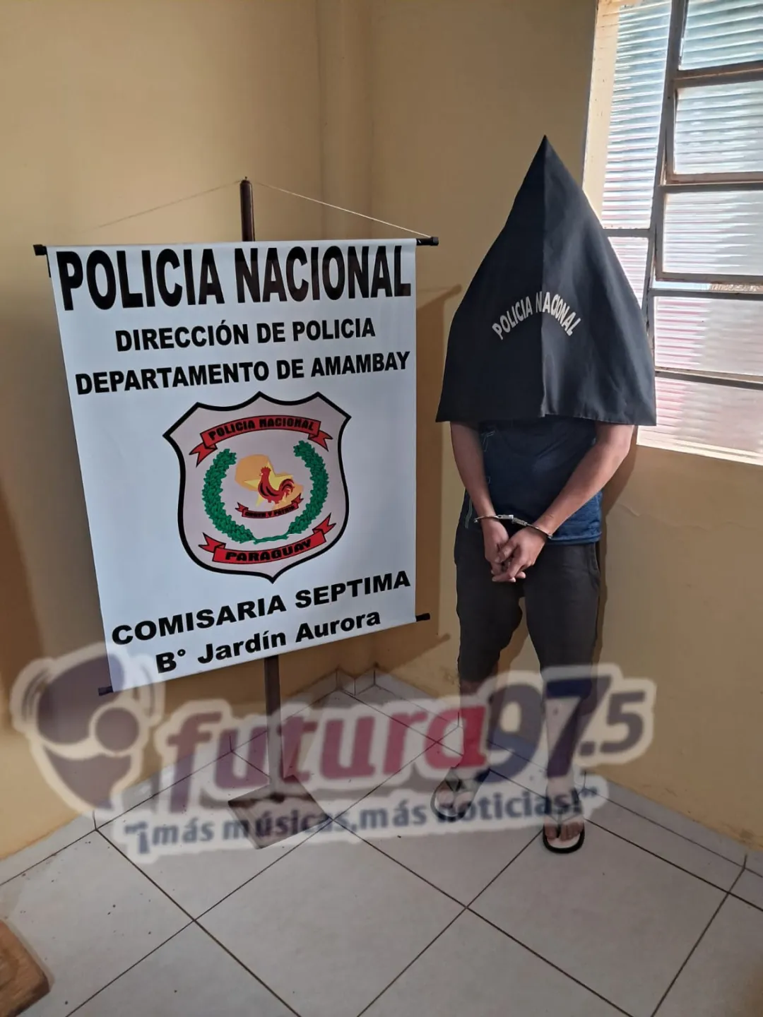 Hombre de 30 años aprehendido por llevarse a una niña de 13 años de su escuela
